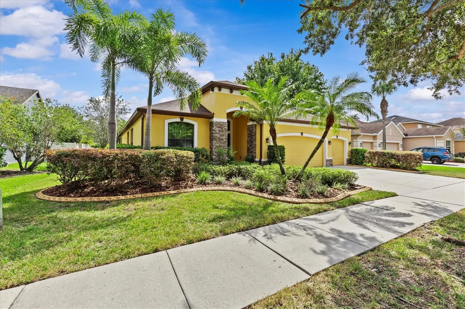 11008 WEMBLEY LANDING DR