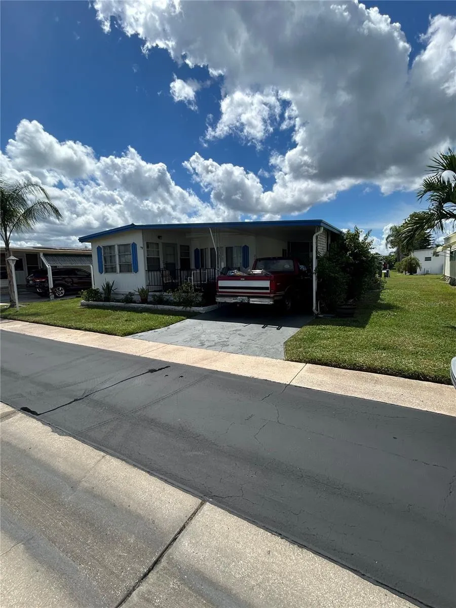 229 DIXIE LN
