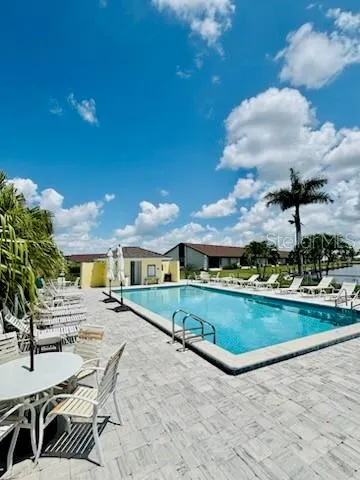 4000 BAL HARBOR BLVD #424, #424