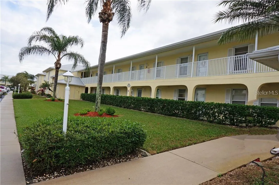 4000 BAL HARBOR BLVD #424, #424