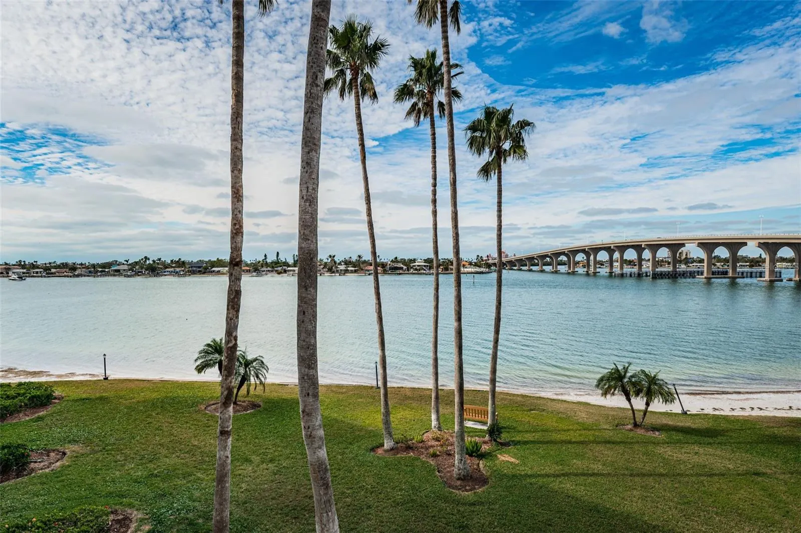 5901 BAHIA DEL MAR CIR #321, #321