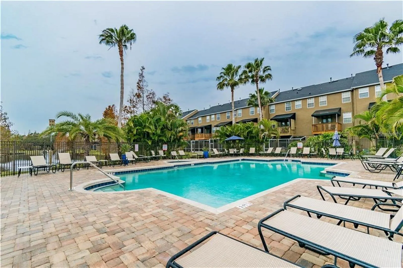 2947 BAYSHORE POINTE DR
