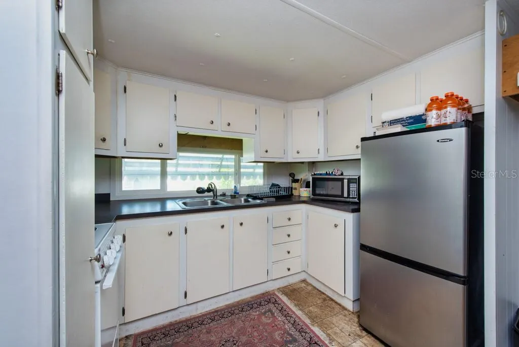 4851 W GANDY BLVD #B5L19, #B5L19