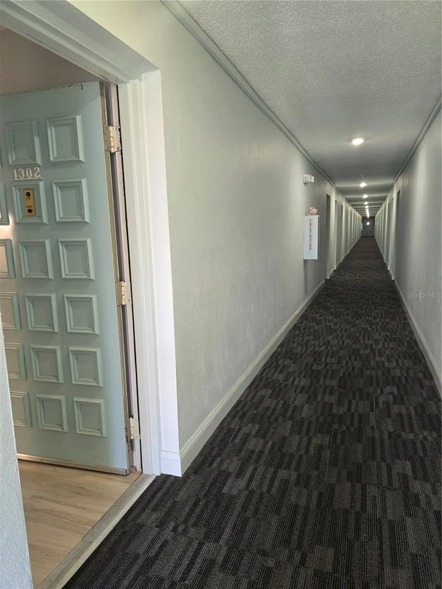 2700 BAYSHORE BLVD #1302, #1302
