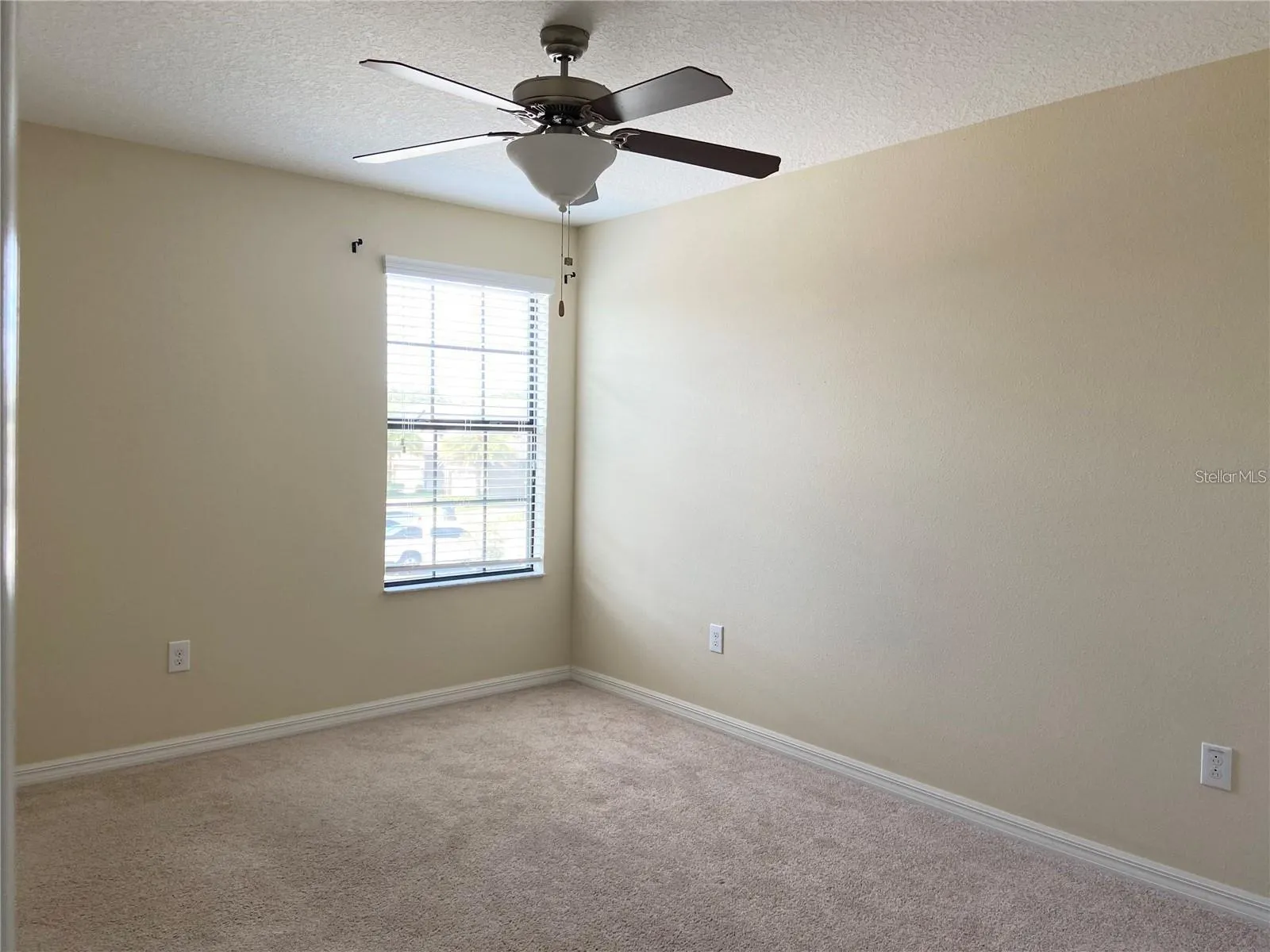 1143 BALLARD GREEN PL