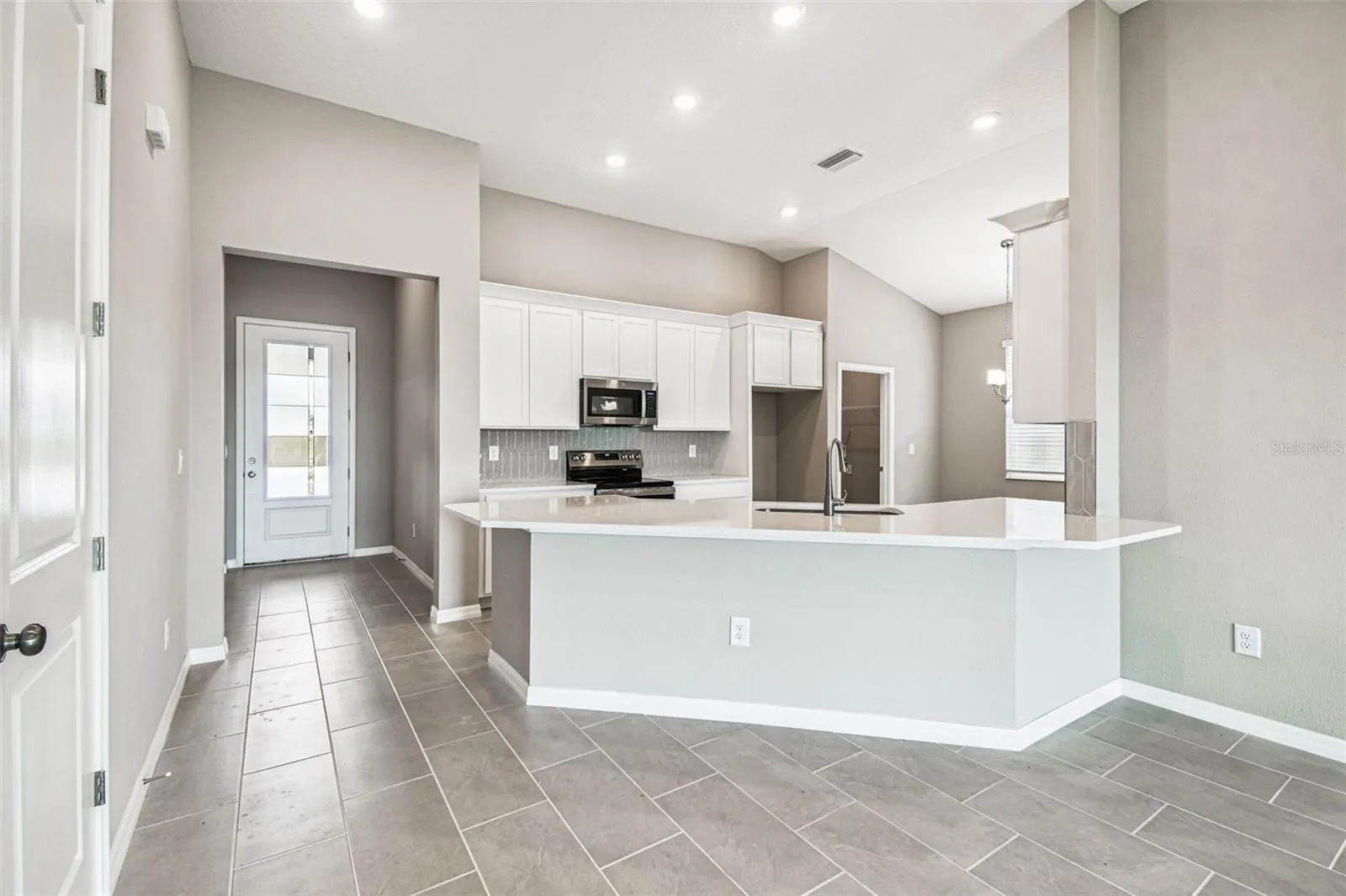 8595 WHITE PINE AVE