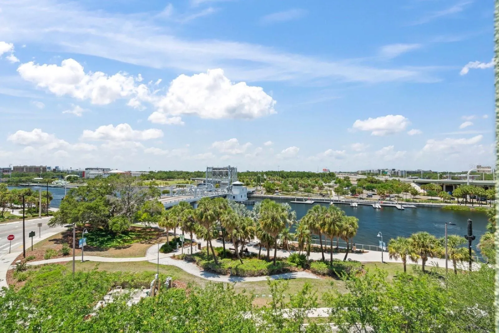 1501 DOYLE CARLTON DR #411, #411