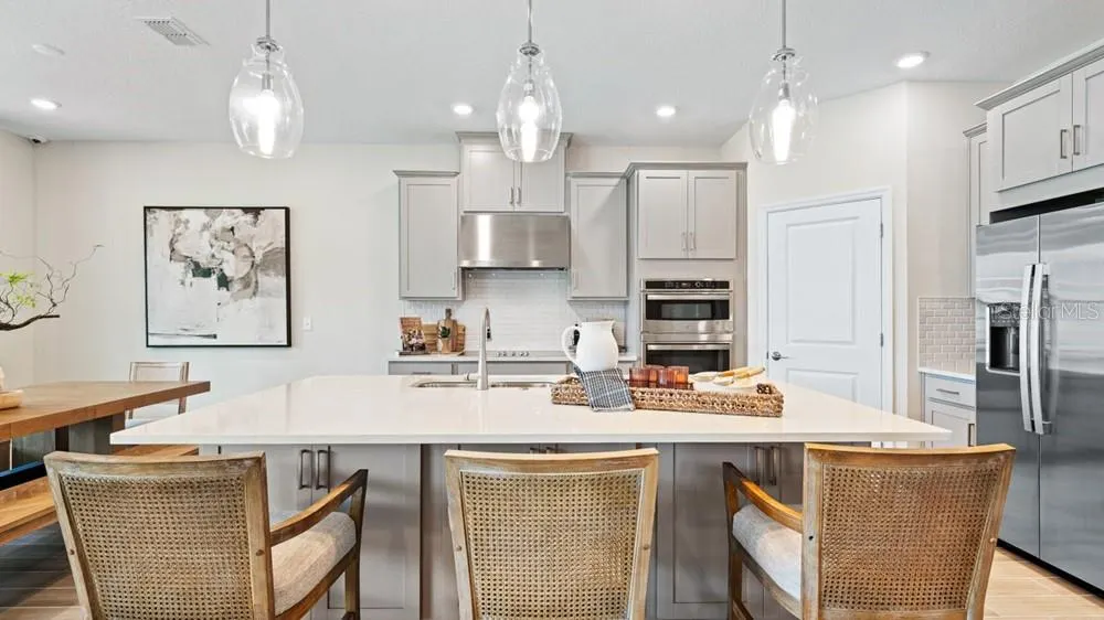 12525 WHARF TER