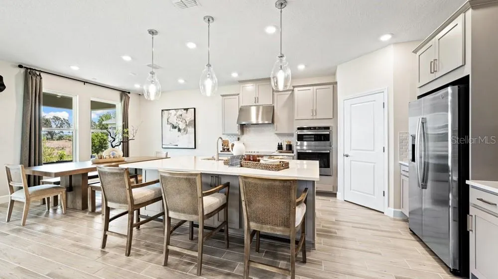 12525 WHARF TER