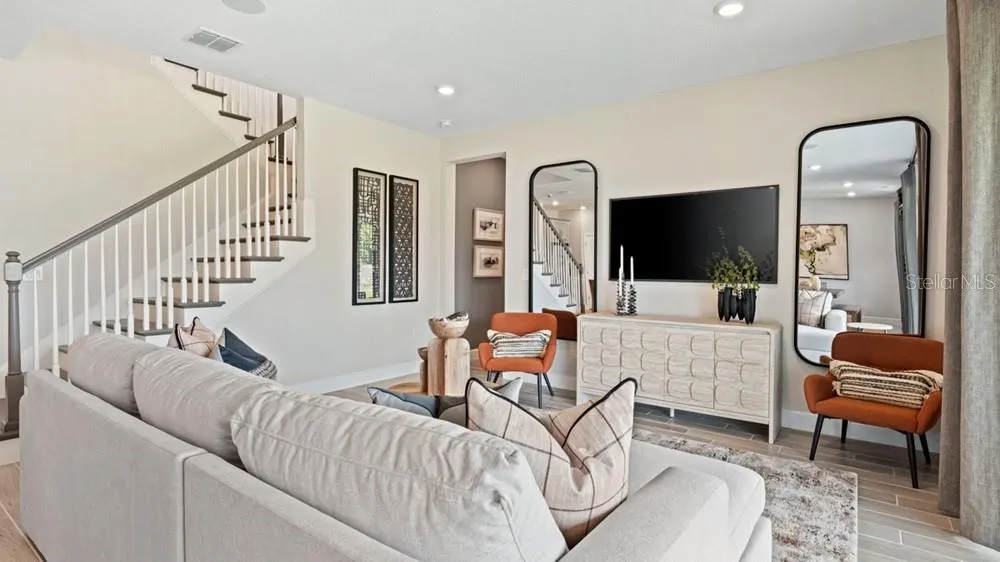 12525 WHARF TER