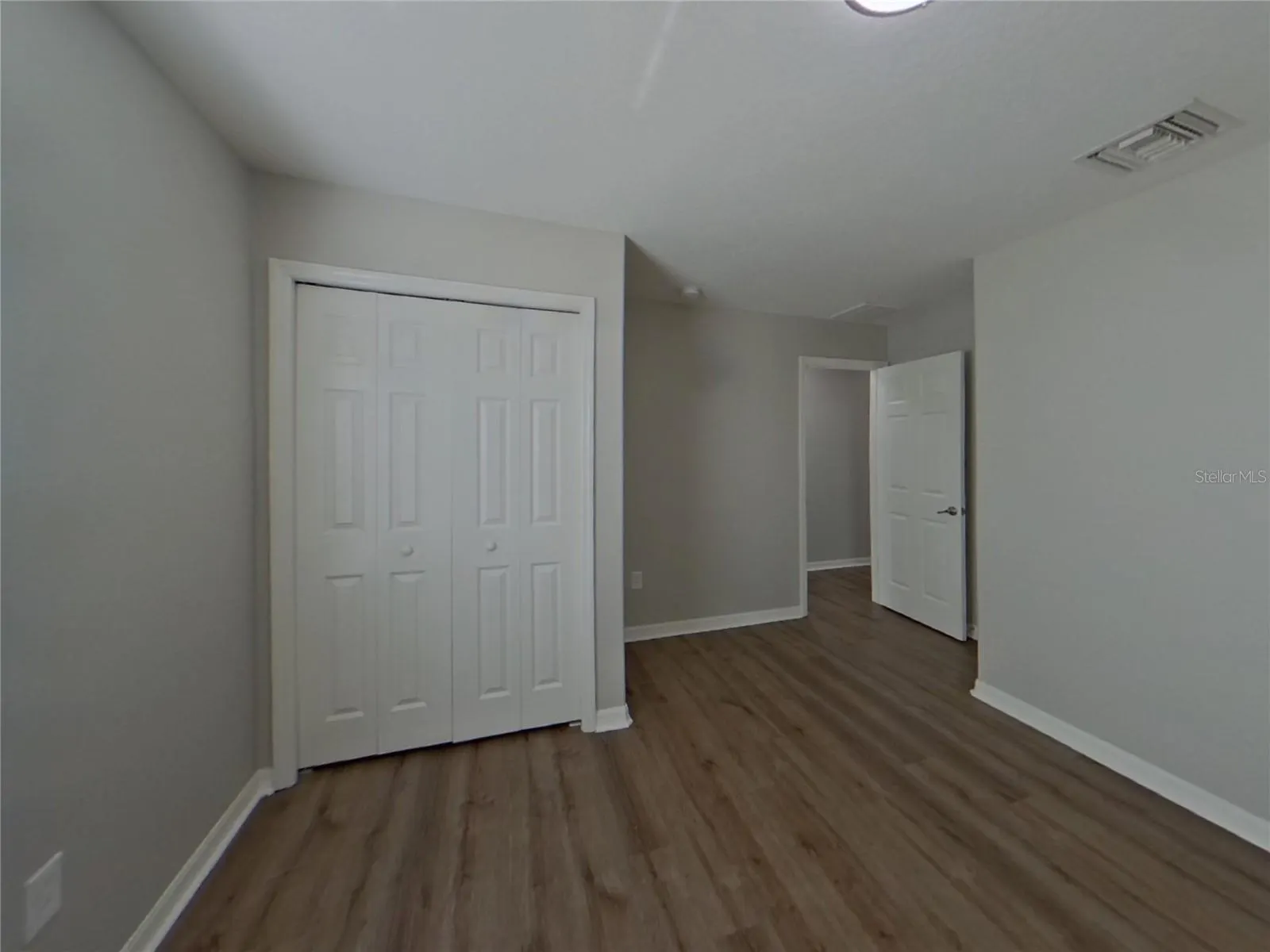 10239 NEWMINSTER LOOP