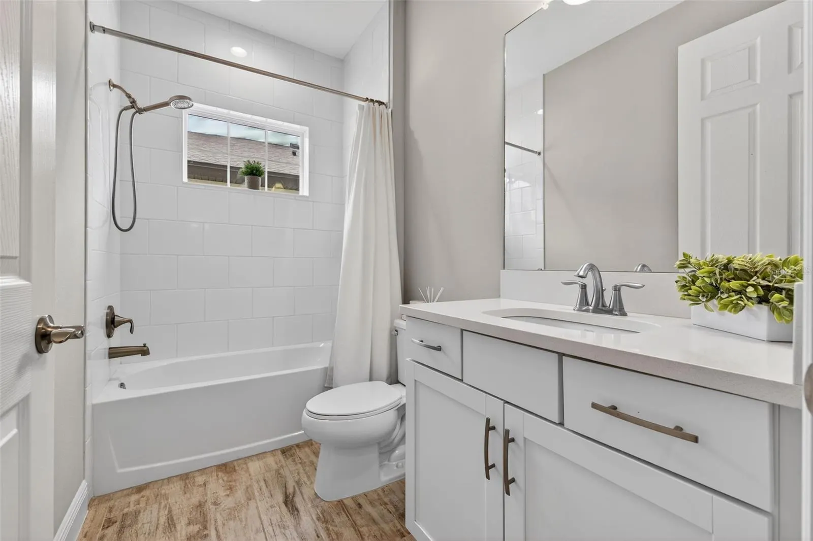 5532 DEL CORONADO DR