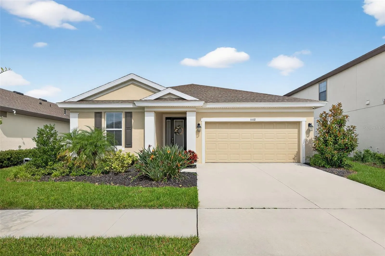 5532 DEL CORONADO DR