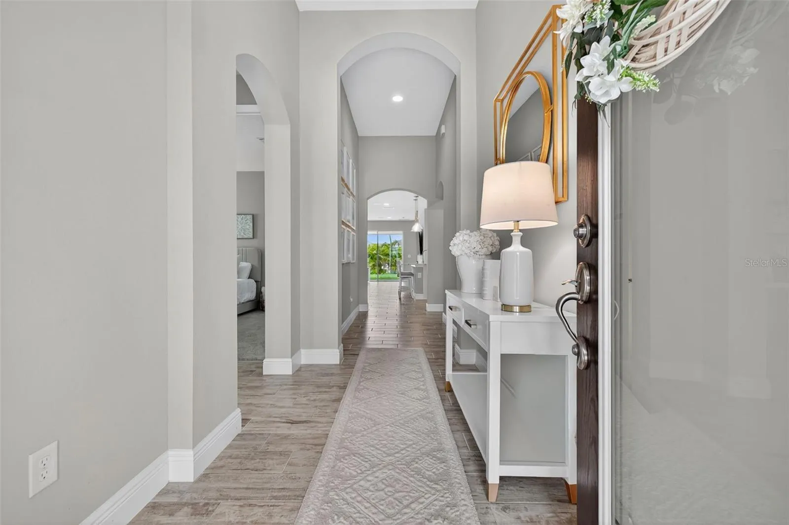 5532 DEL CORONADO DR