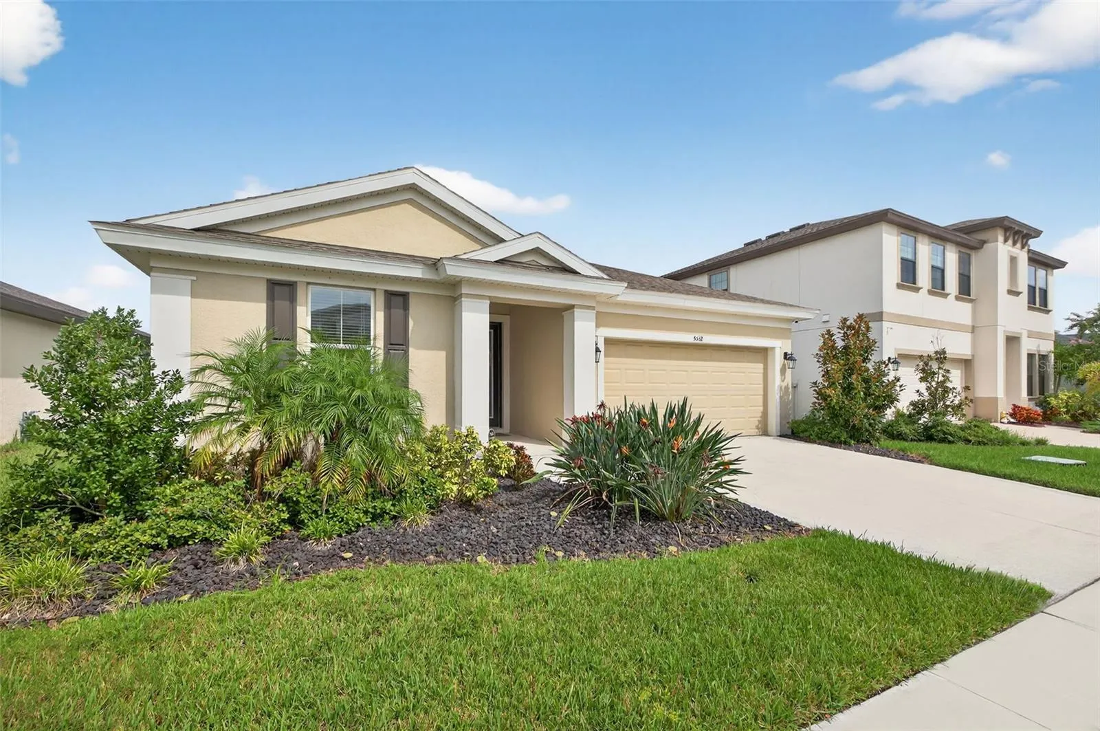 5532 DEL CORONADO DR
