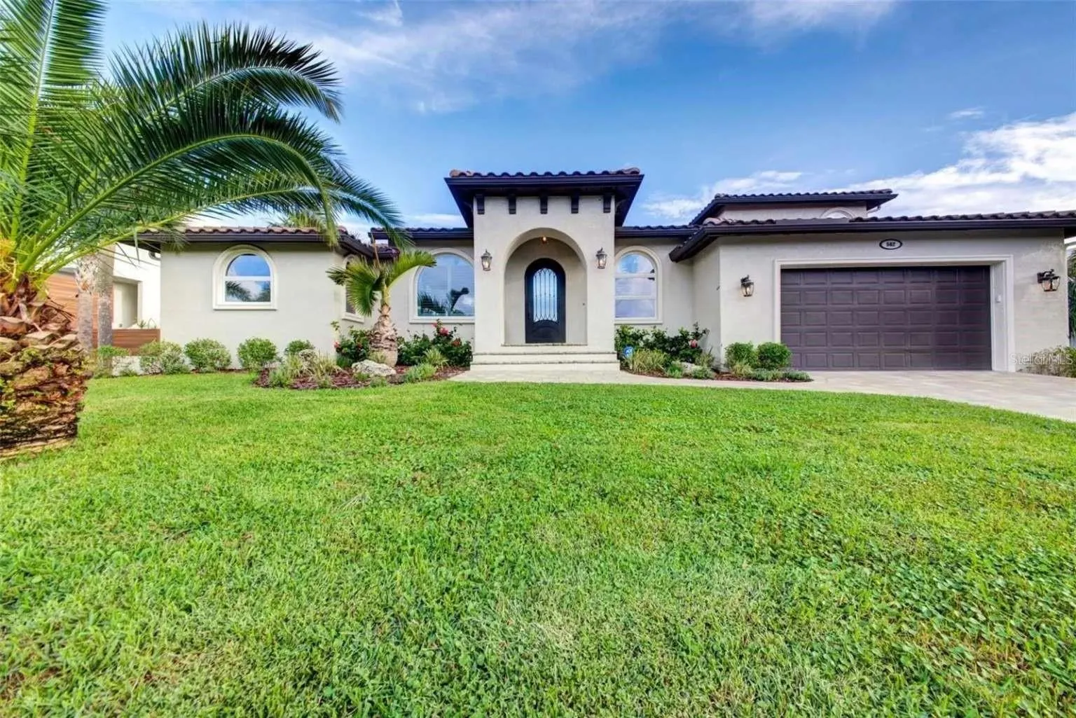 562 RANGER LN