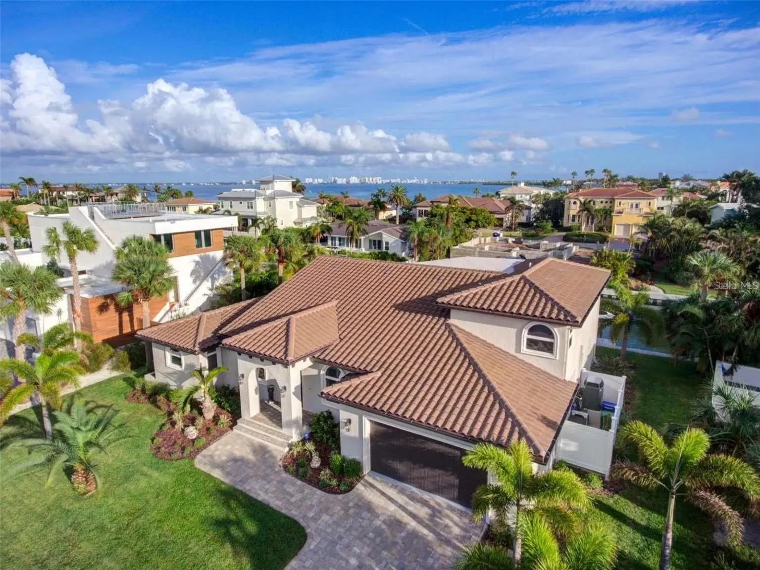 562 RANGER LN