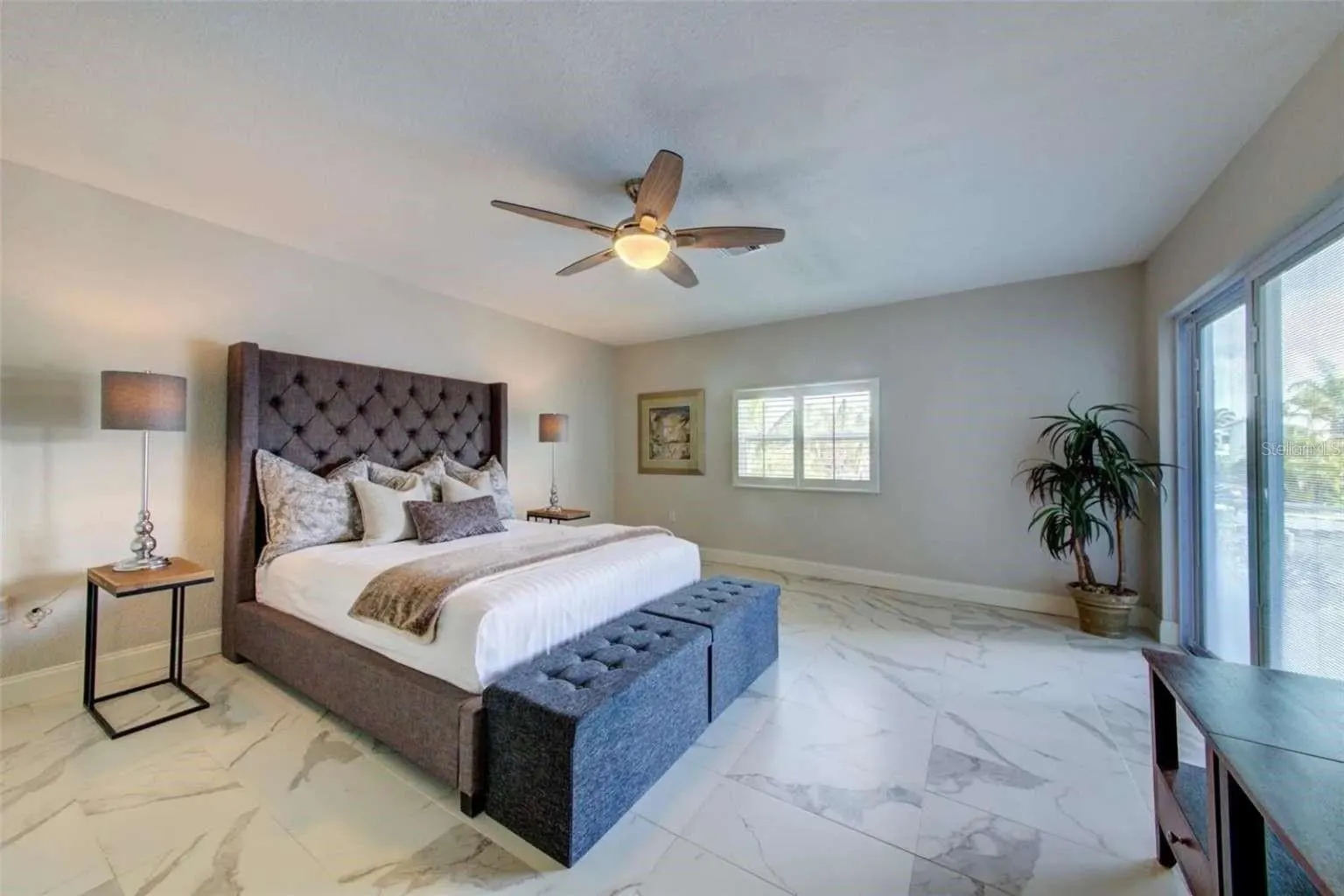 562 RANGER LN