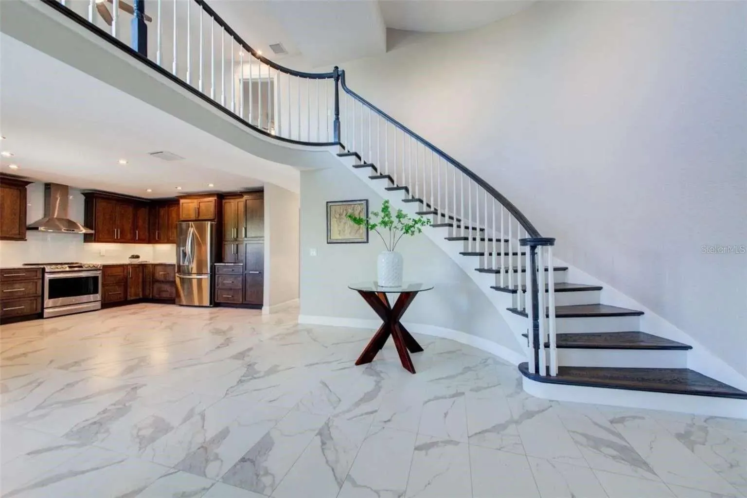 562 RANGER LN