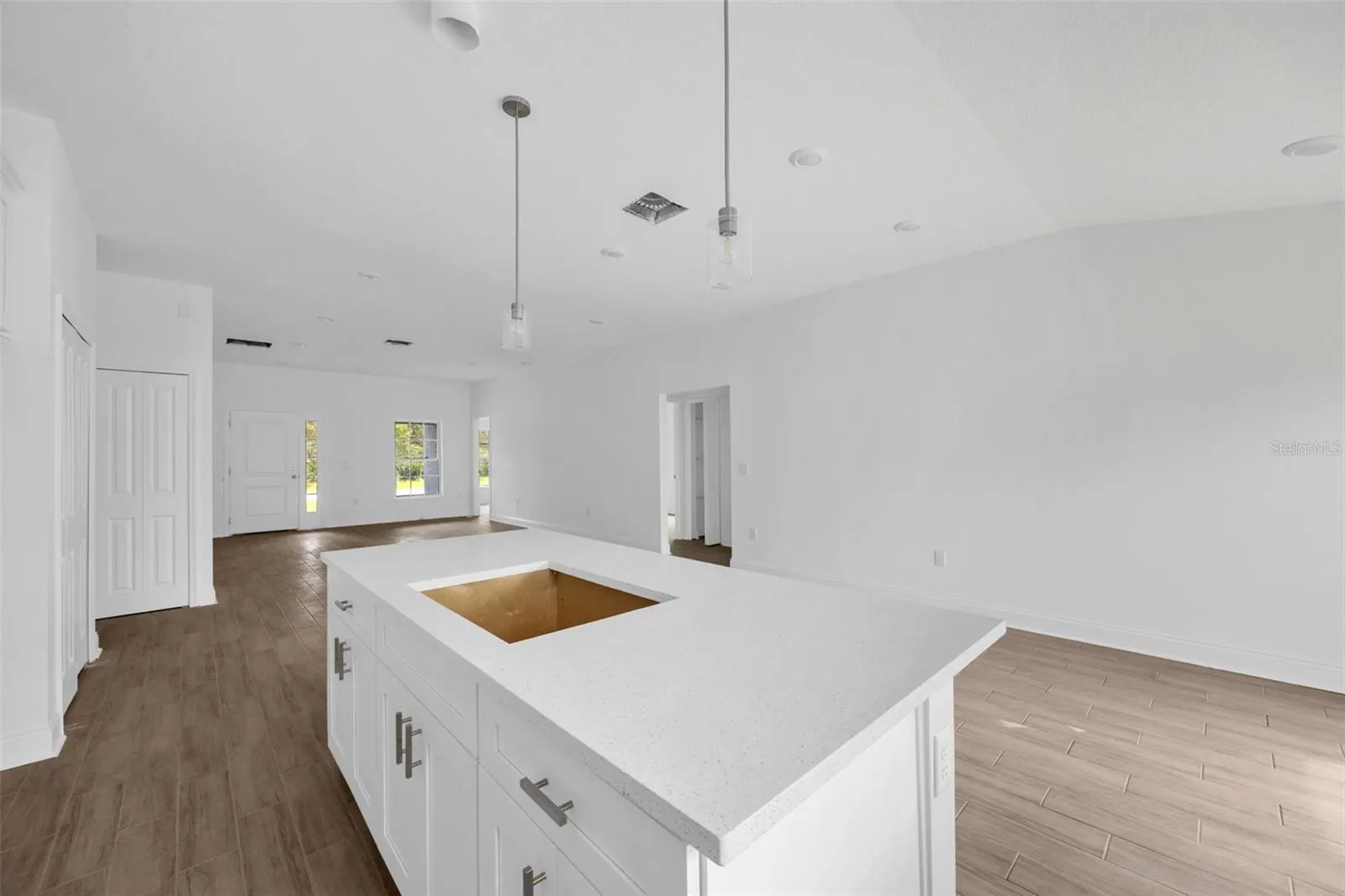 1204 ALAFIA WAY