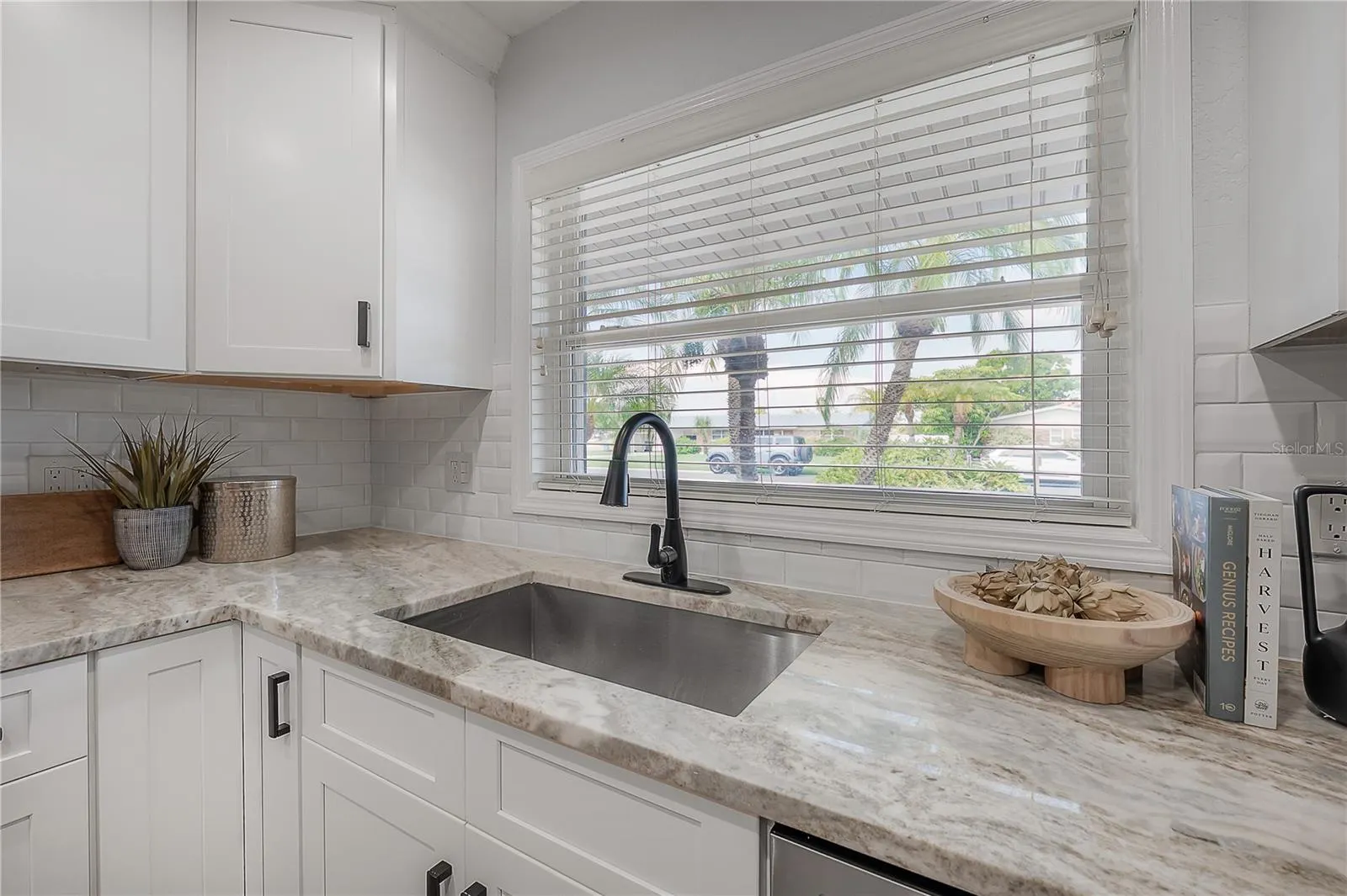3935 W EDEN ROC CIR
