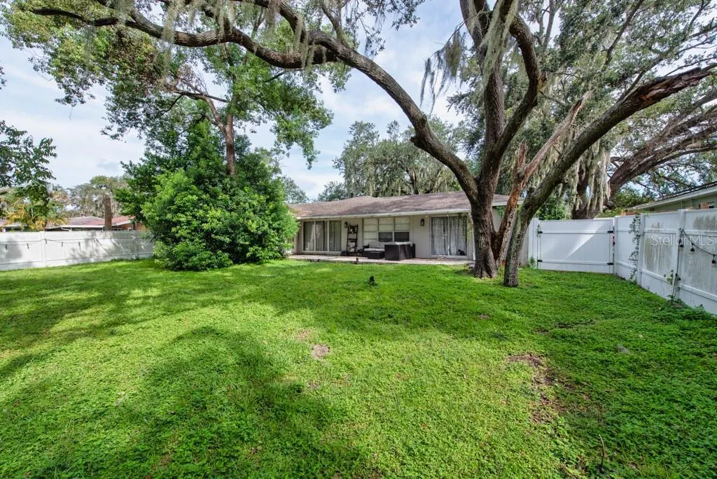 1013 HALLWOOD LOOP