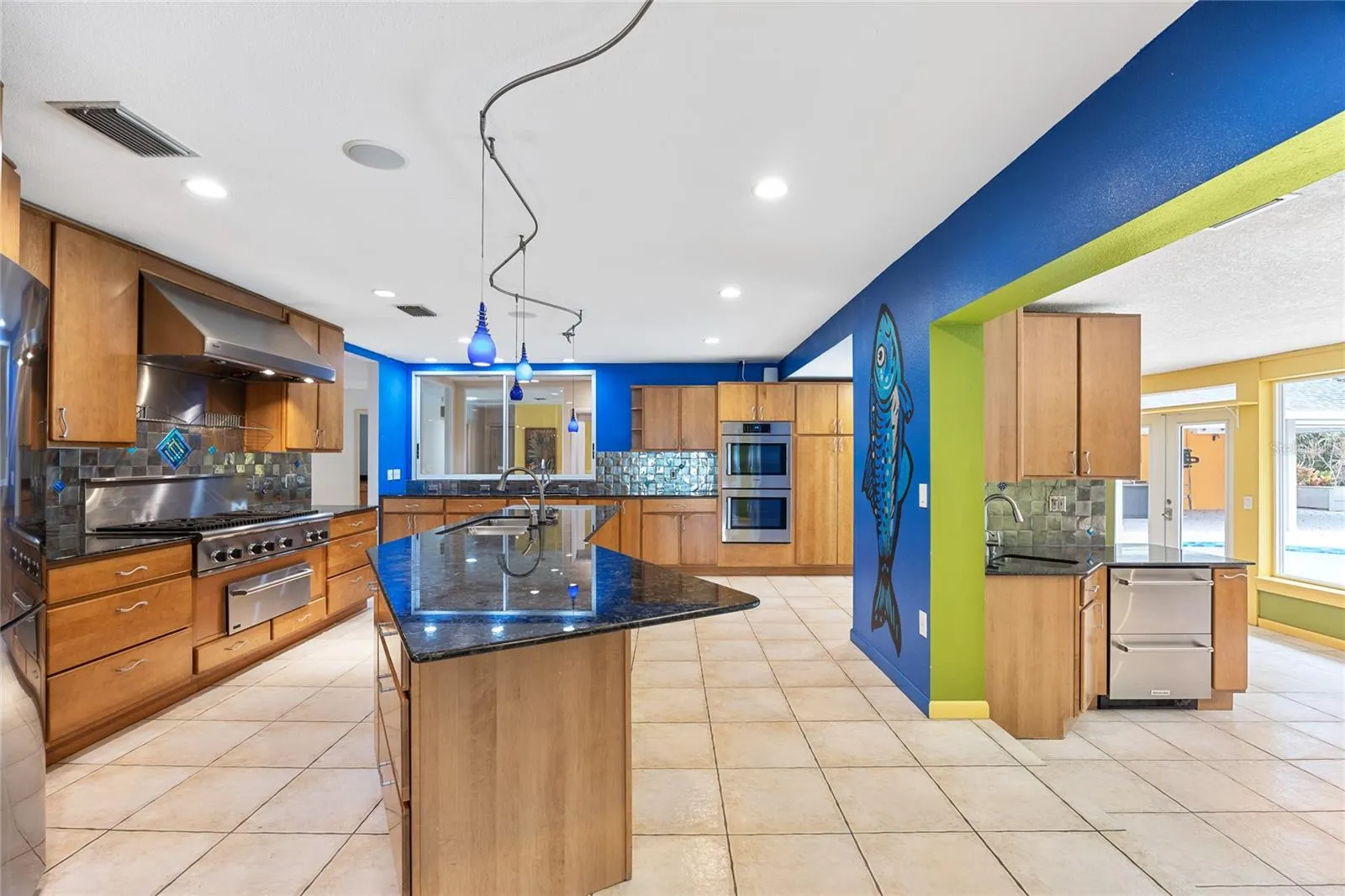 4308 HUDSON LN