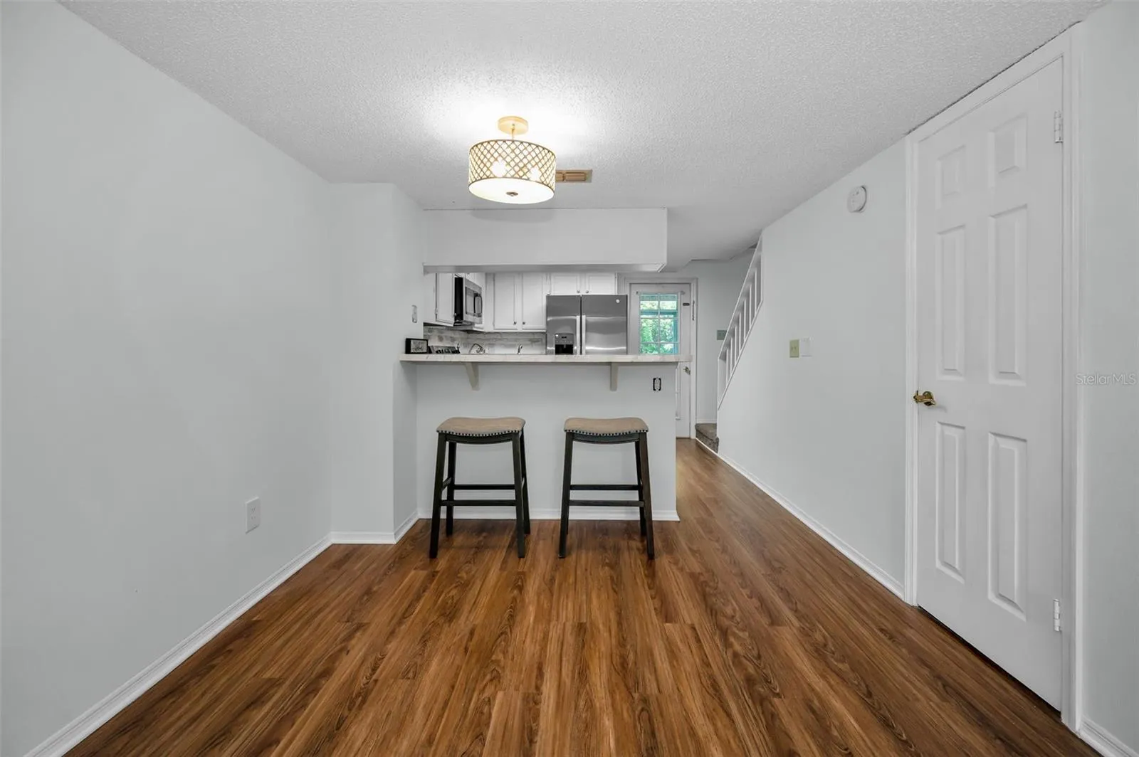 2173 FOX CHASE BLVD