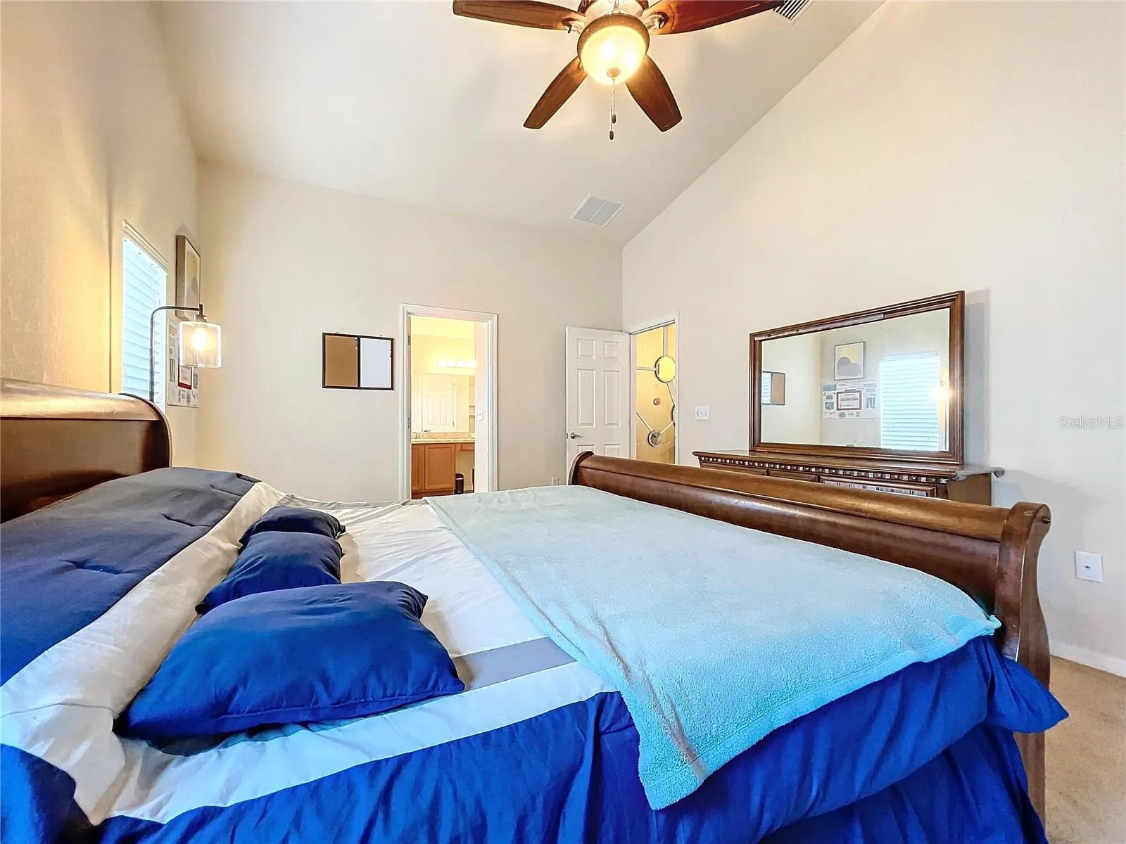 11338 SOUTHWIND LAKE DR
