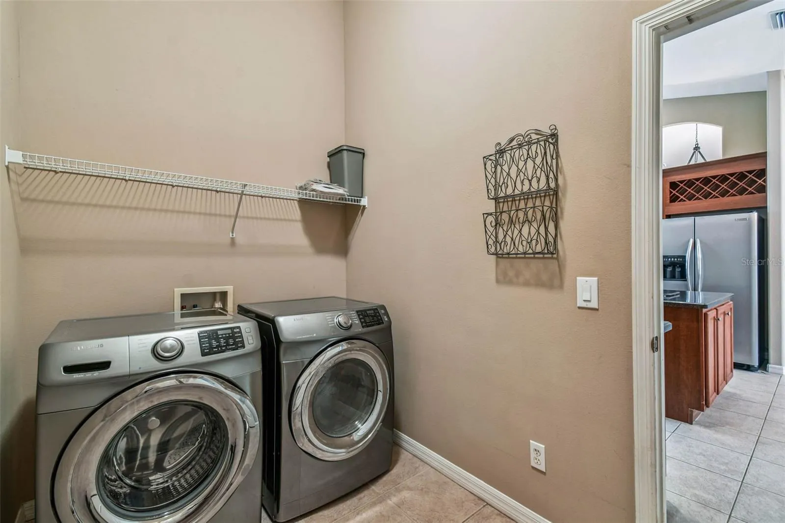 19207 ROBIN PERCH LN