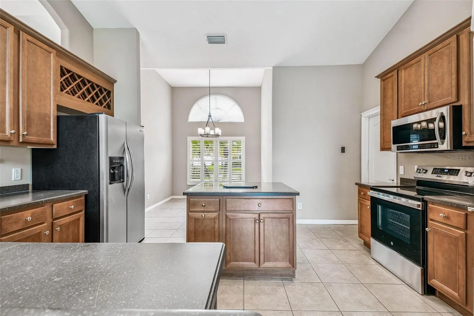 19207 ROBIN PERCH LN