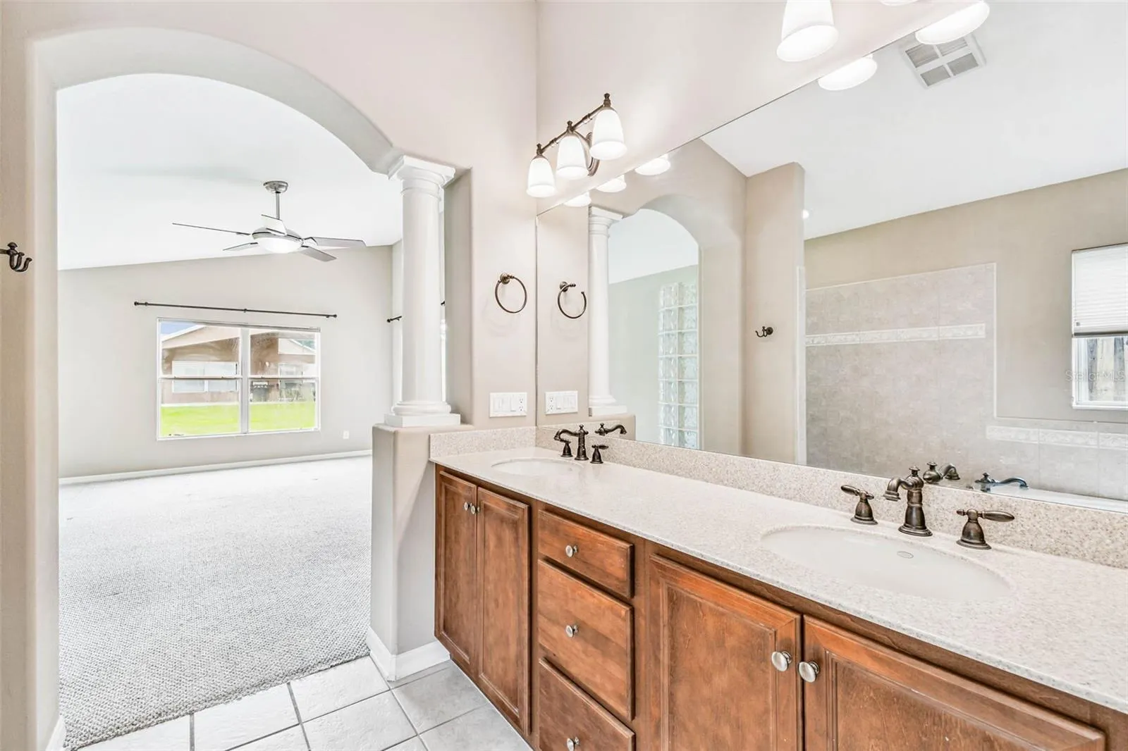 19207 ROBIN PERCH LN