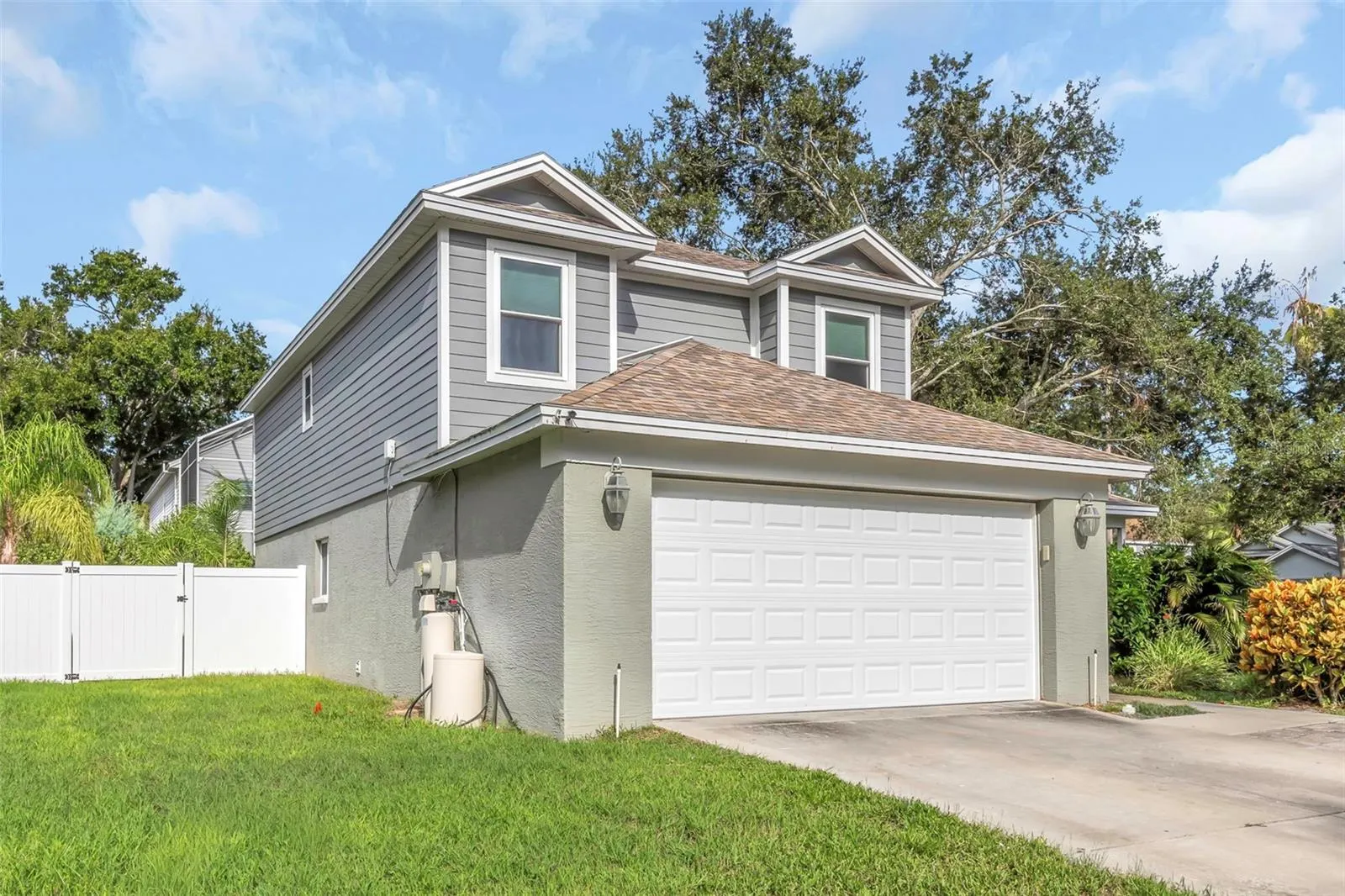 2931 SHANNON CIR