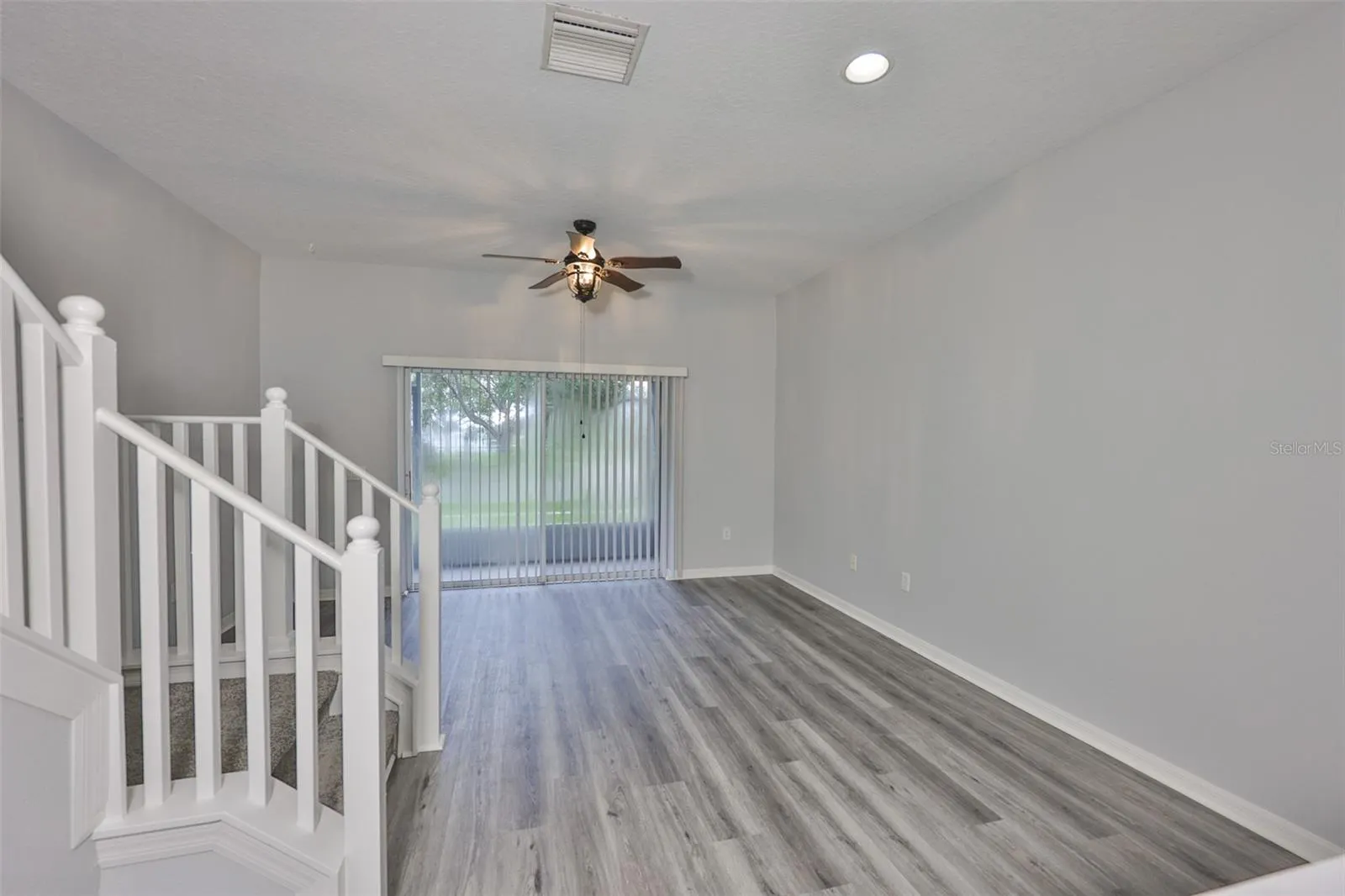 13127 KINGS CROSSING DR