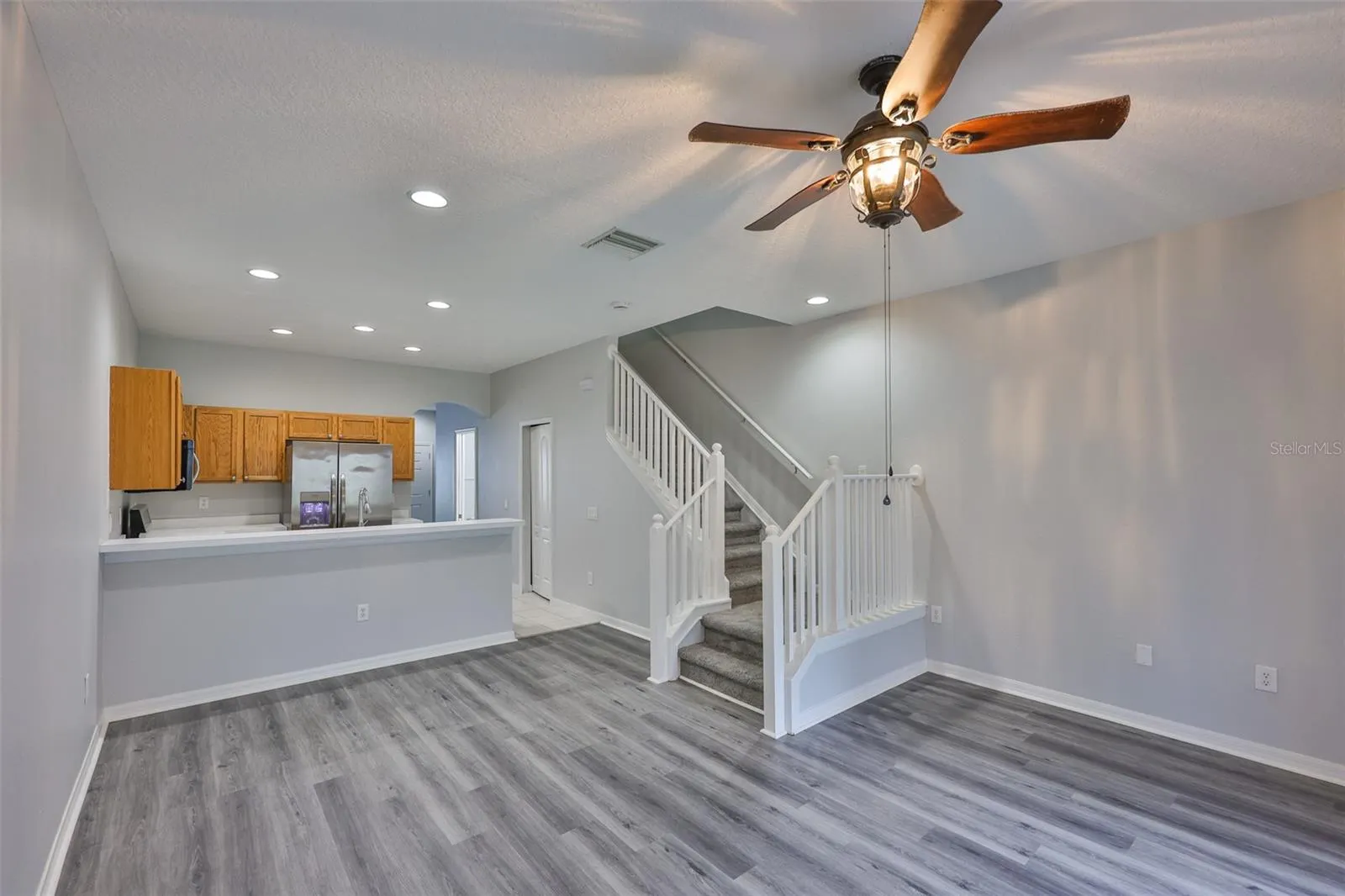 13127 KINGS CROSSING DR