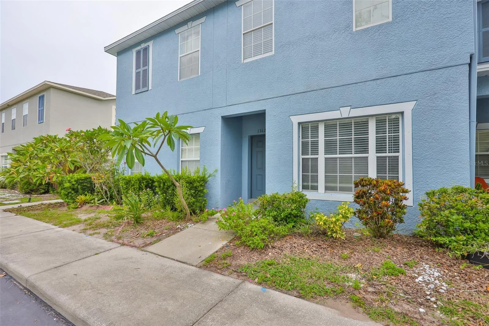13127 KINGS CROSSING DR