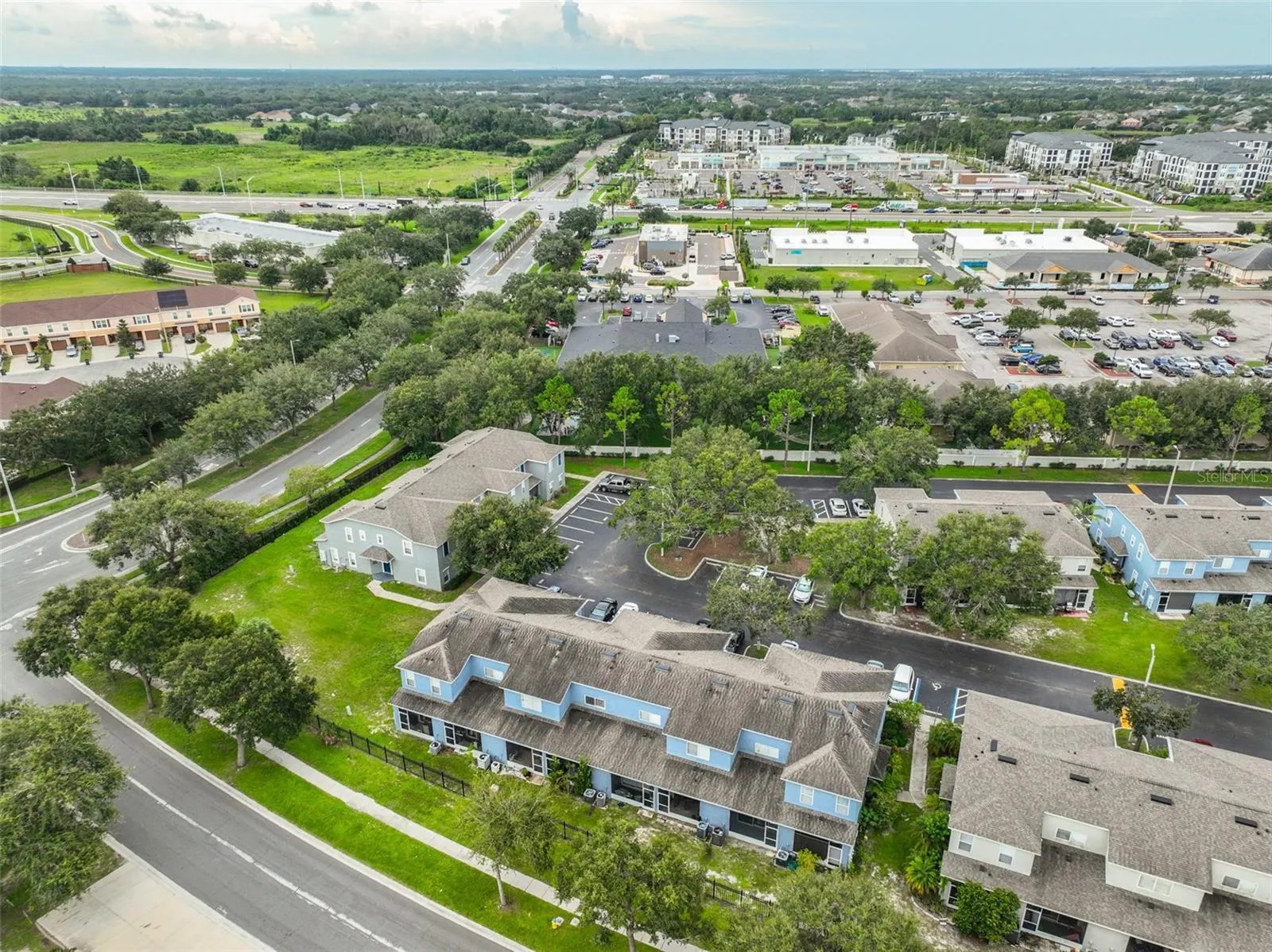 13127 KINGS CROSSING DR