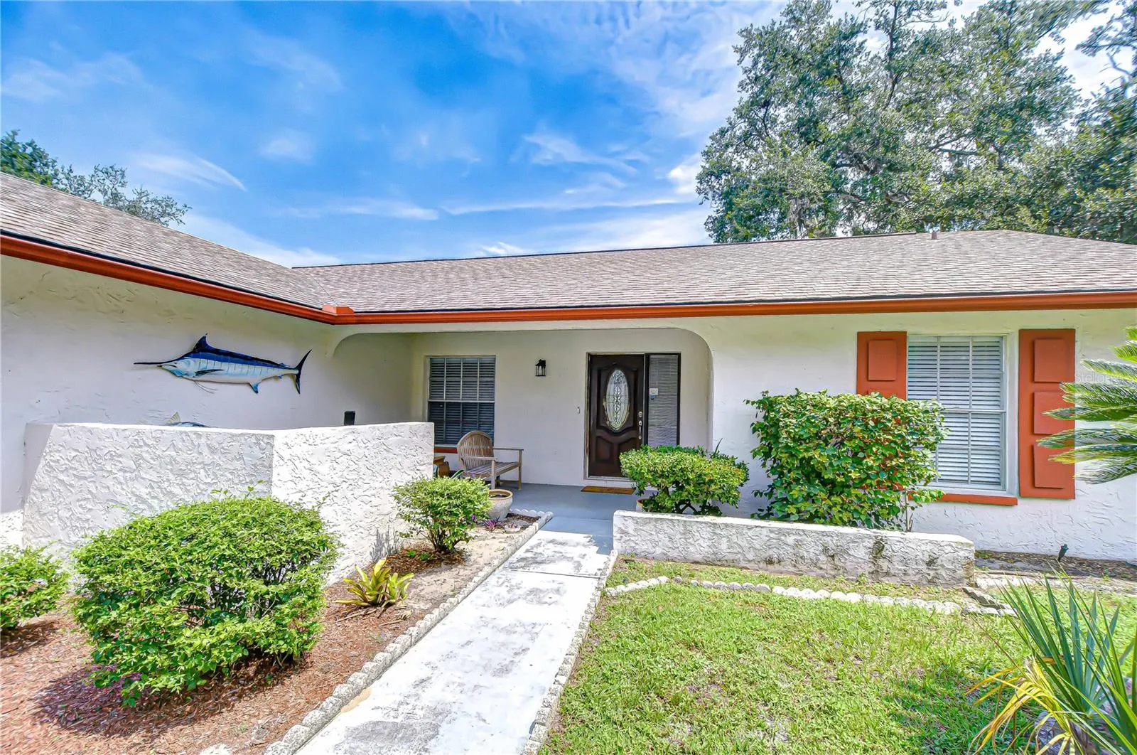 7613 S SANIBEL CIR