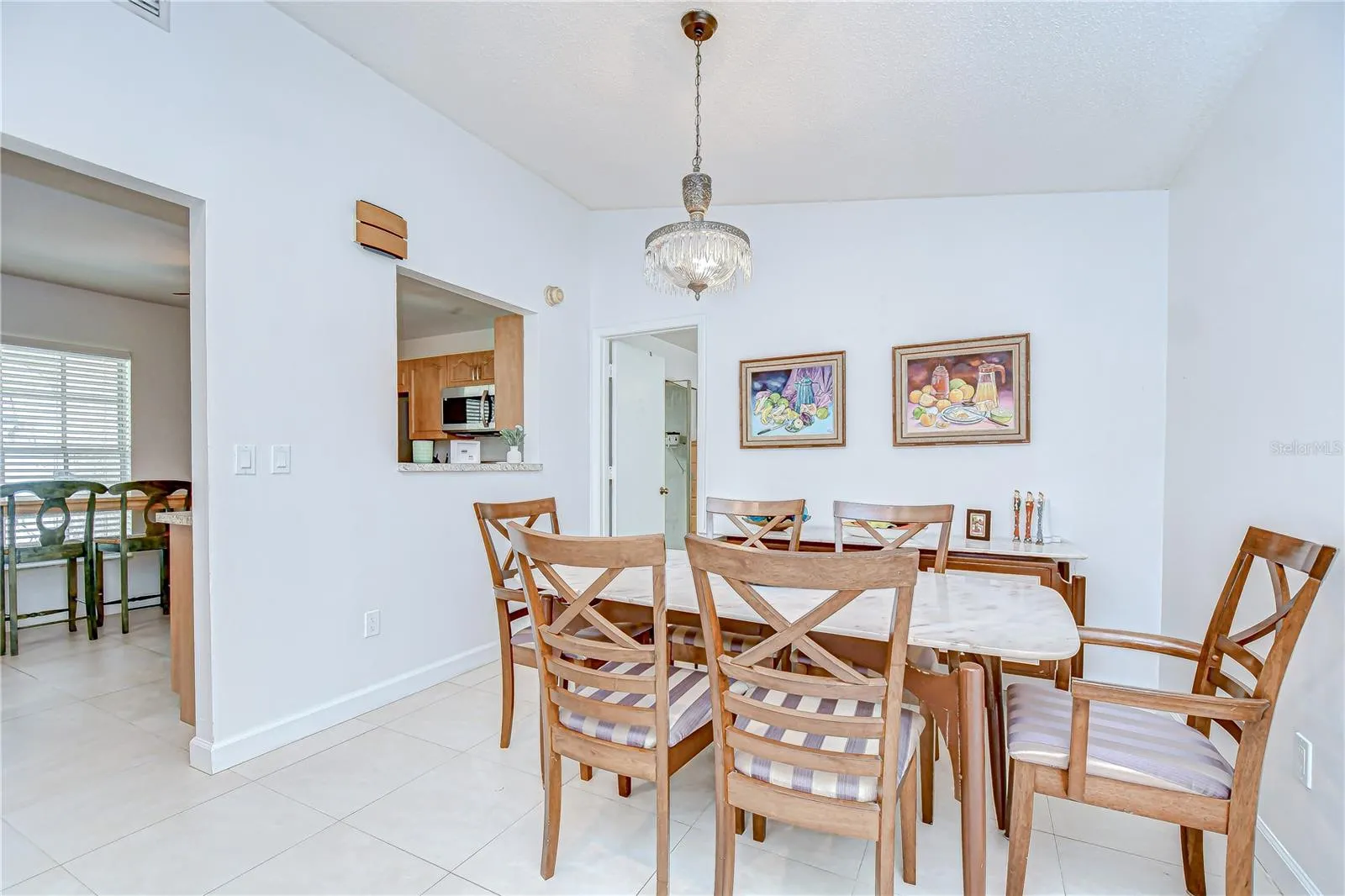 7613 S SANIBEL CIR