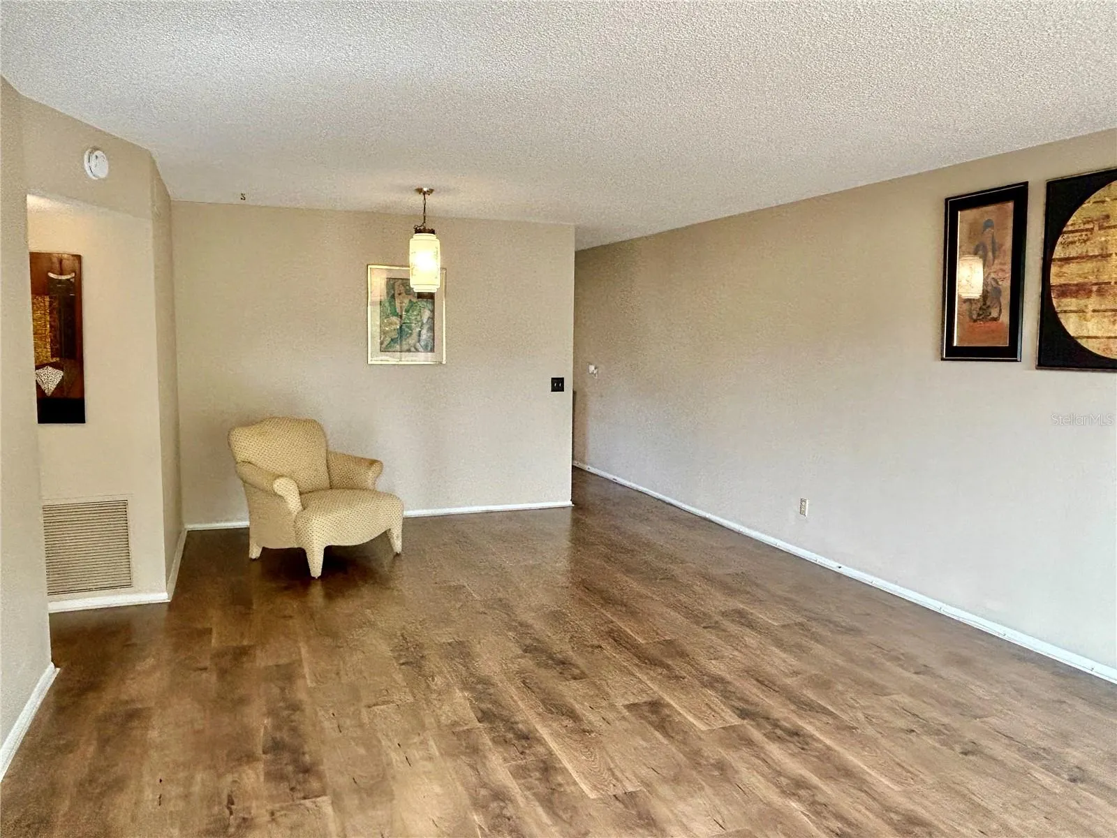 2402 ECUADORIAN WAY #28, #28