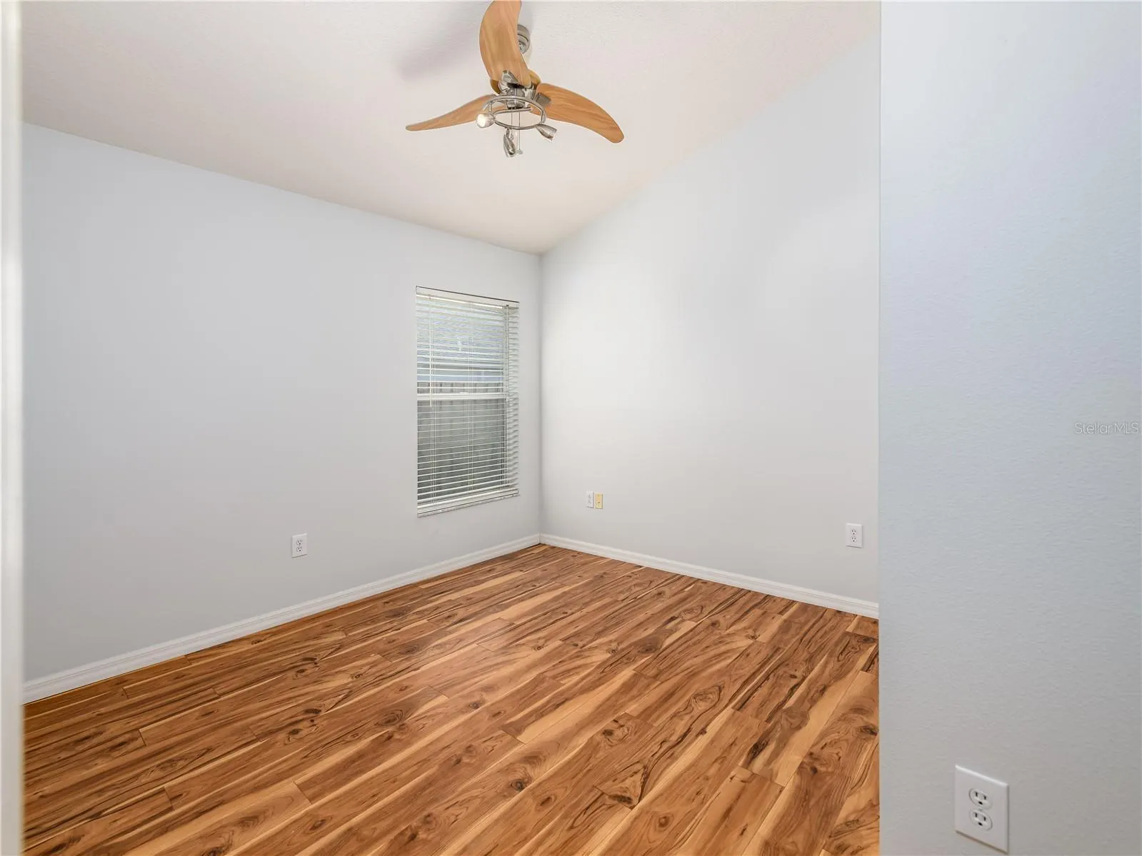 24241 BRANCHWOOD CT