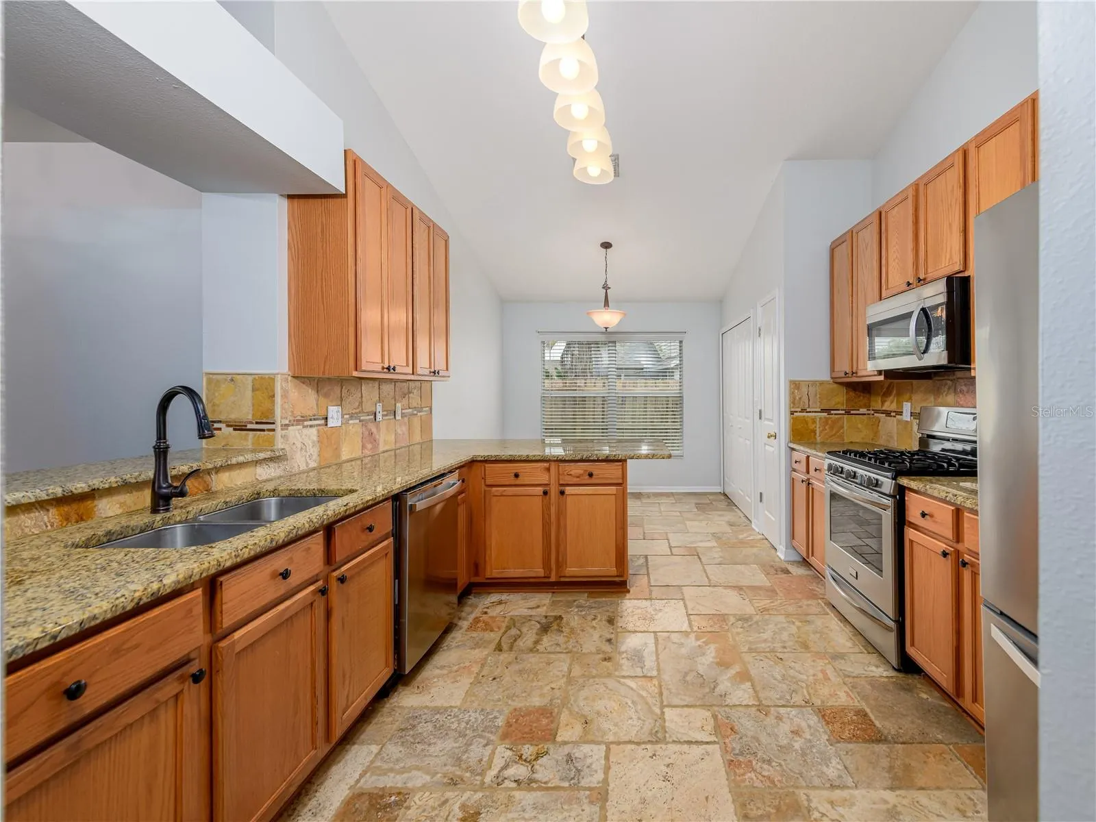 24241 BRANCHWOOD CT