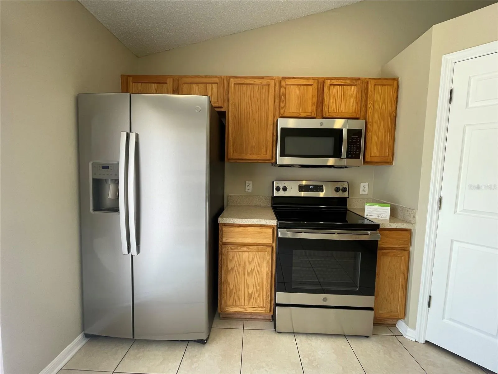 10436 OPUS DR