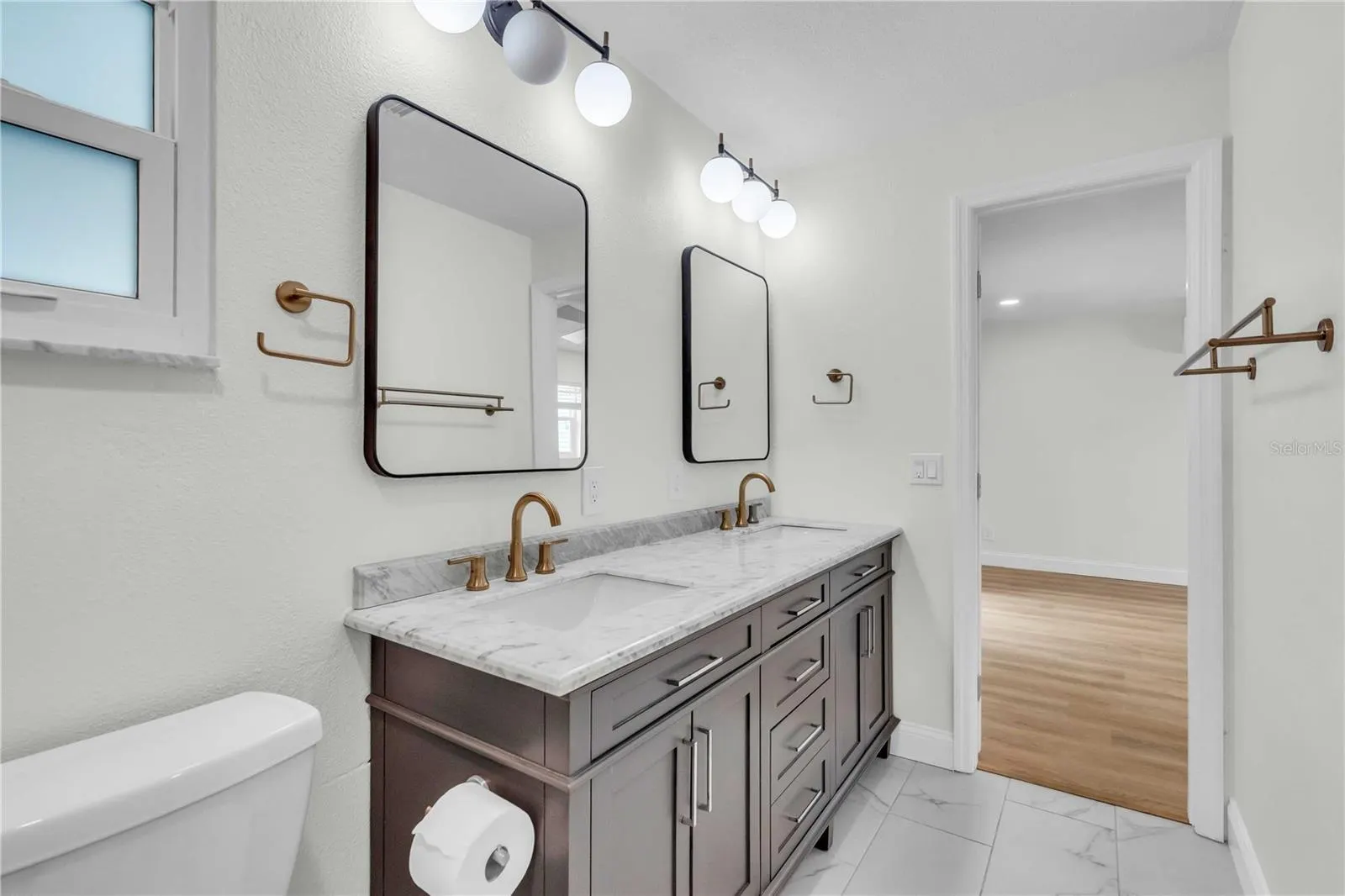 349 BAHIA VISTA DR