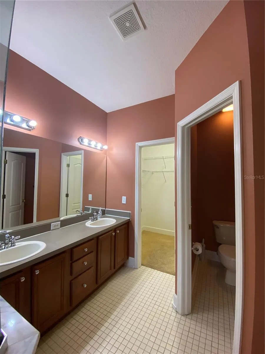 5012 MIRROR RIDGE CT