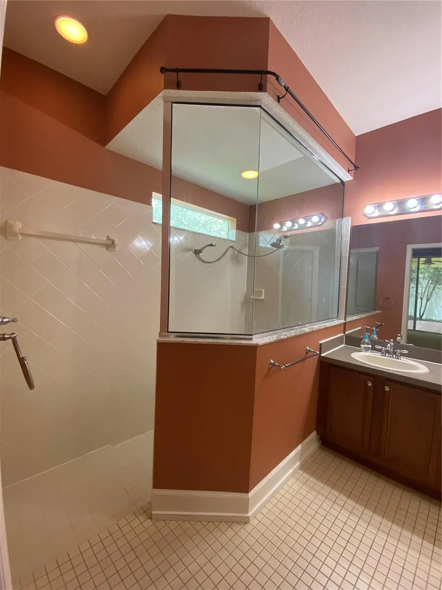 5012 MIRROR RIDGE CT