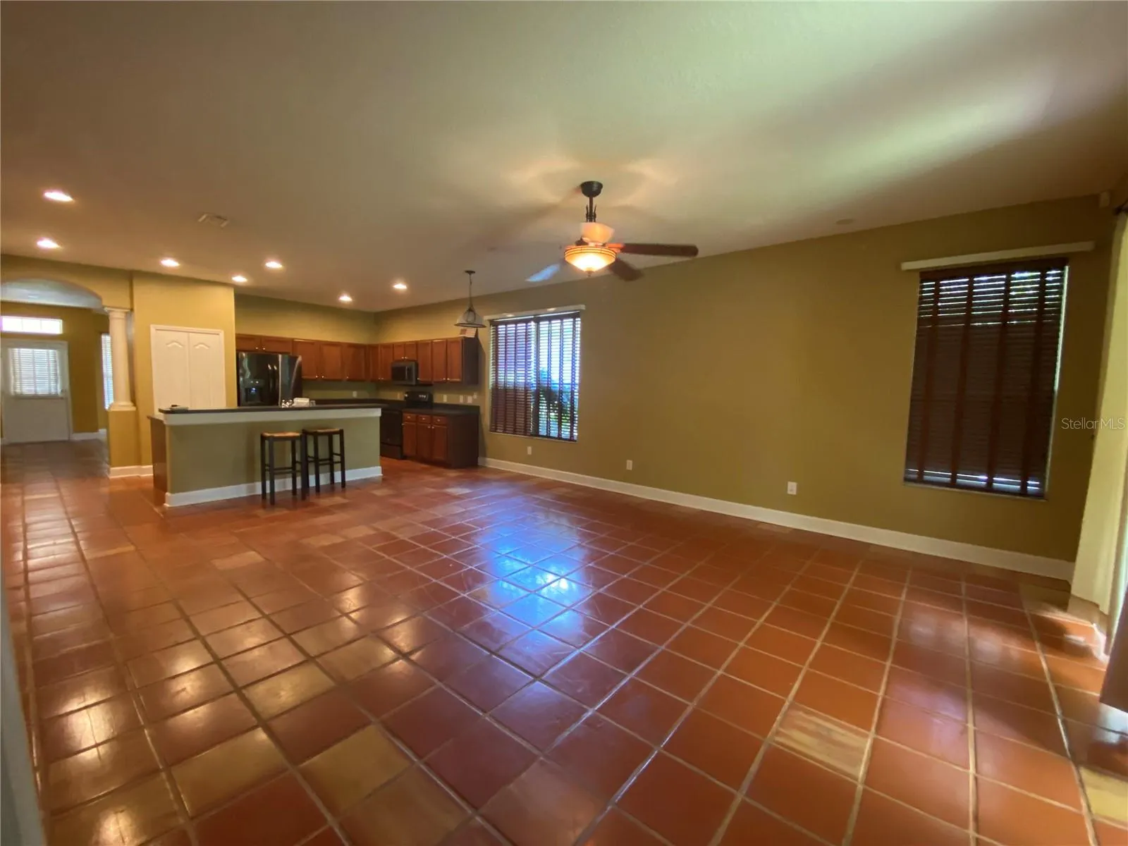 5012 MIRROR RIDGE CT