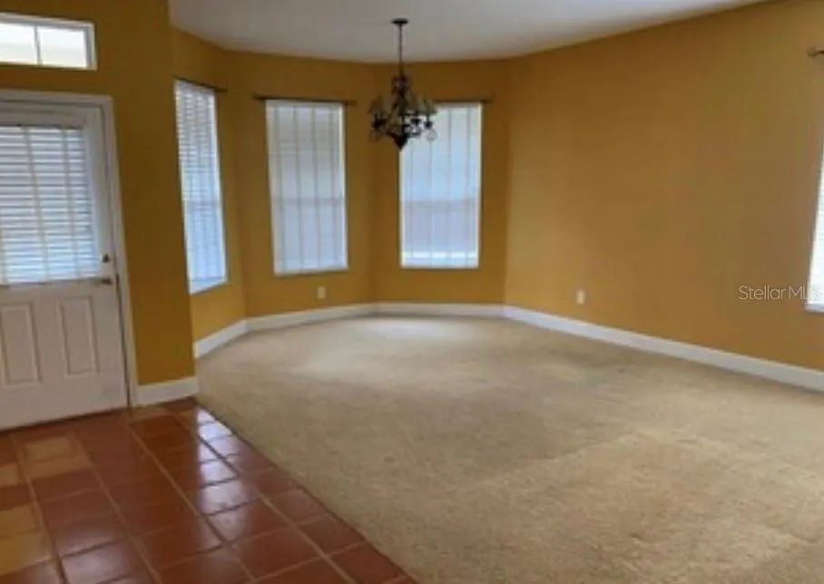 5012 MIRROR RIDGE CT
