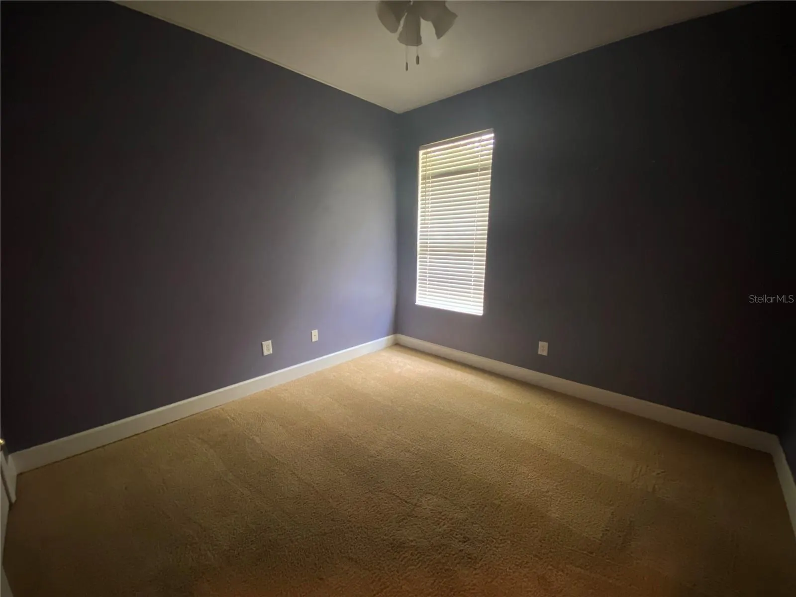 5012 MIRROR RIDGE CT