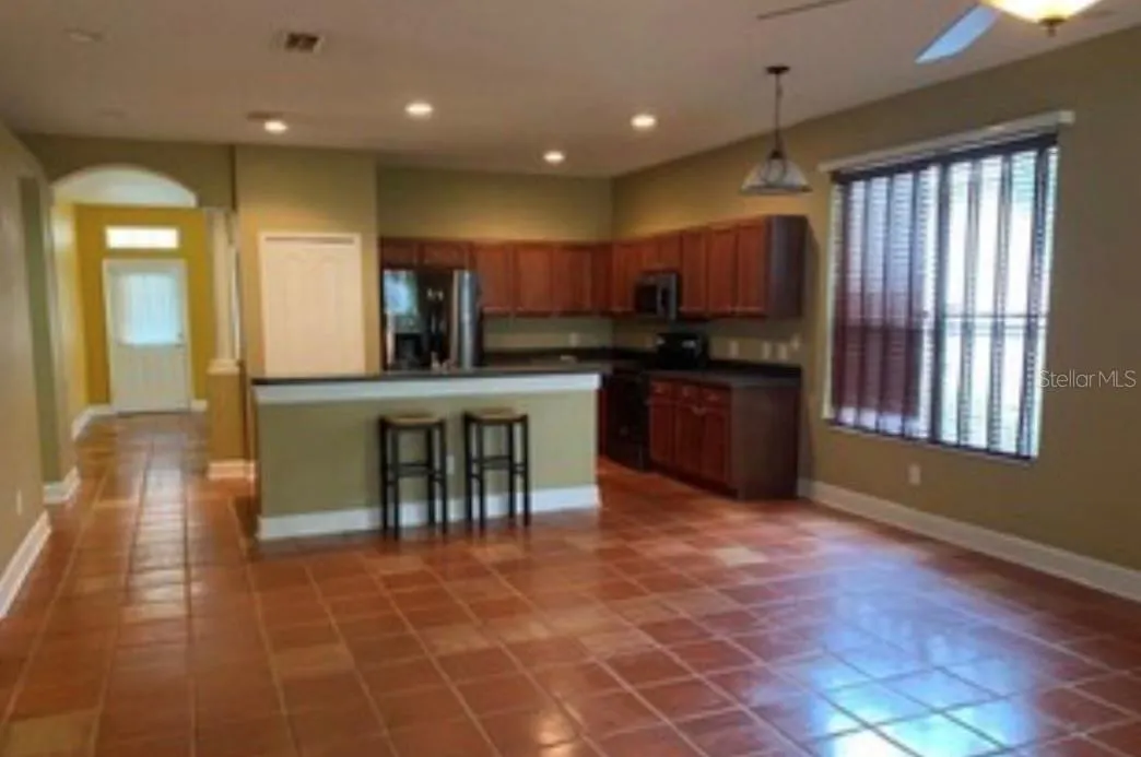 5012 MIRROR RIDGE CT
